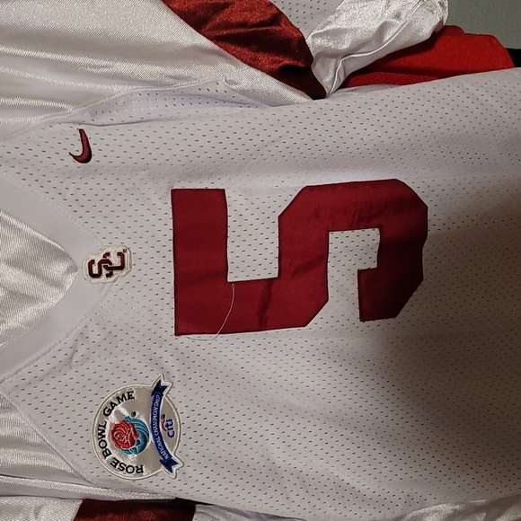 Various official pro team jerseys... - Picture 3 of 6